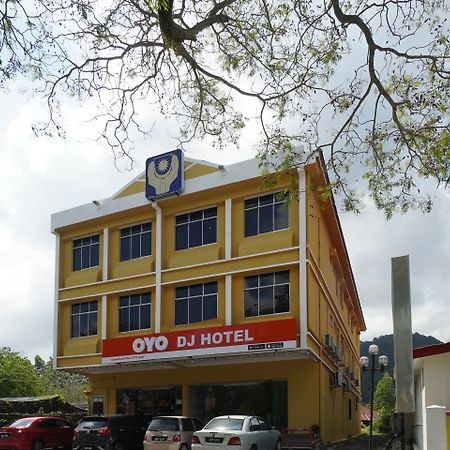 Oyo-44101Dj皇宫酒店 卢穆特 外观 照片